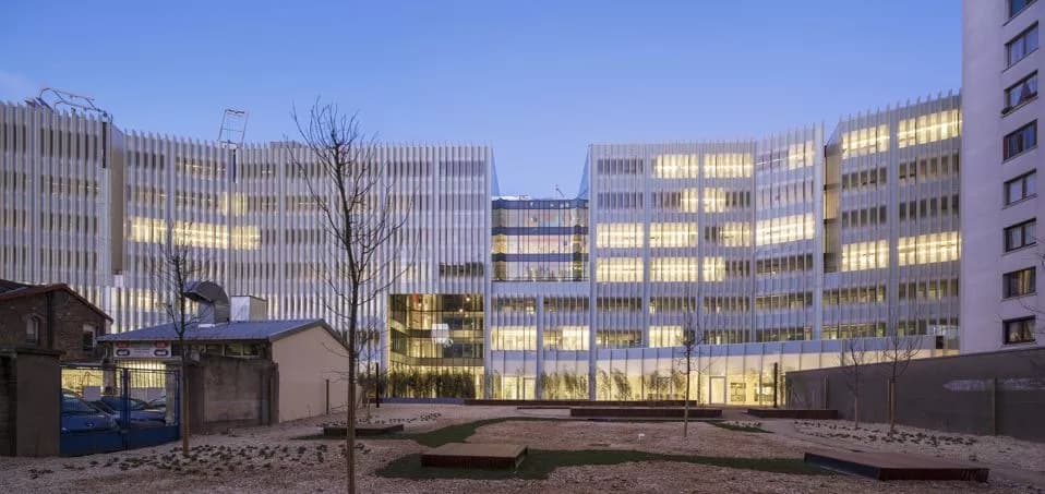 Siège Hachette Livre, Vanves